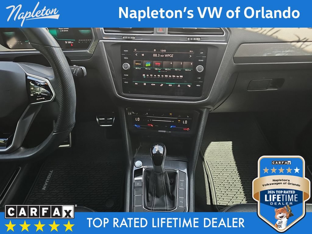 Used 2024 Volkswagen Tiguan SE R-Line FWD image 11