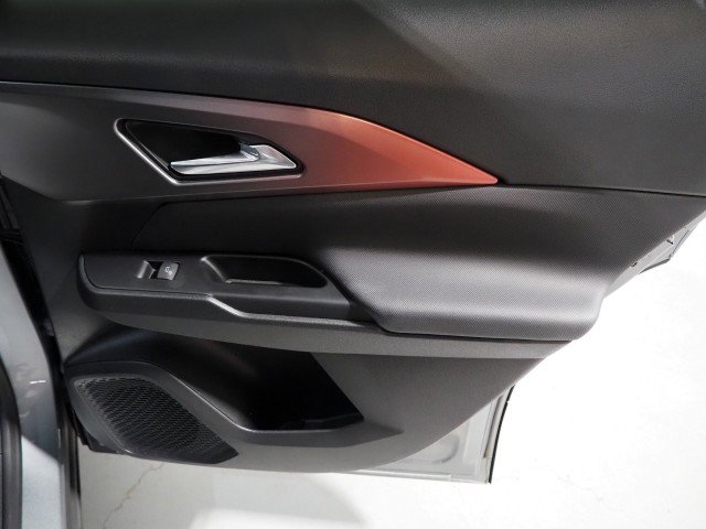 Used 2024 Chevrolet Equinox EV RS image 67