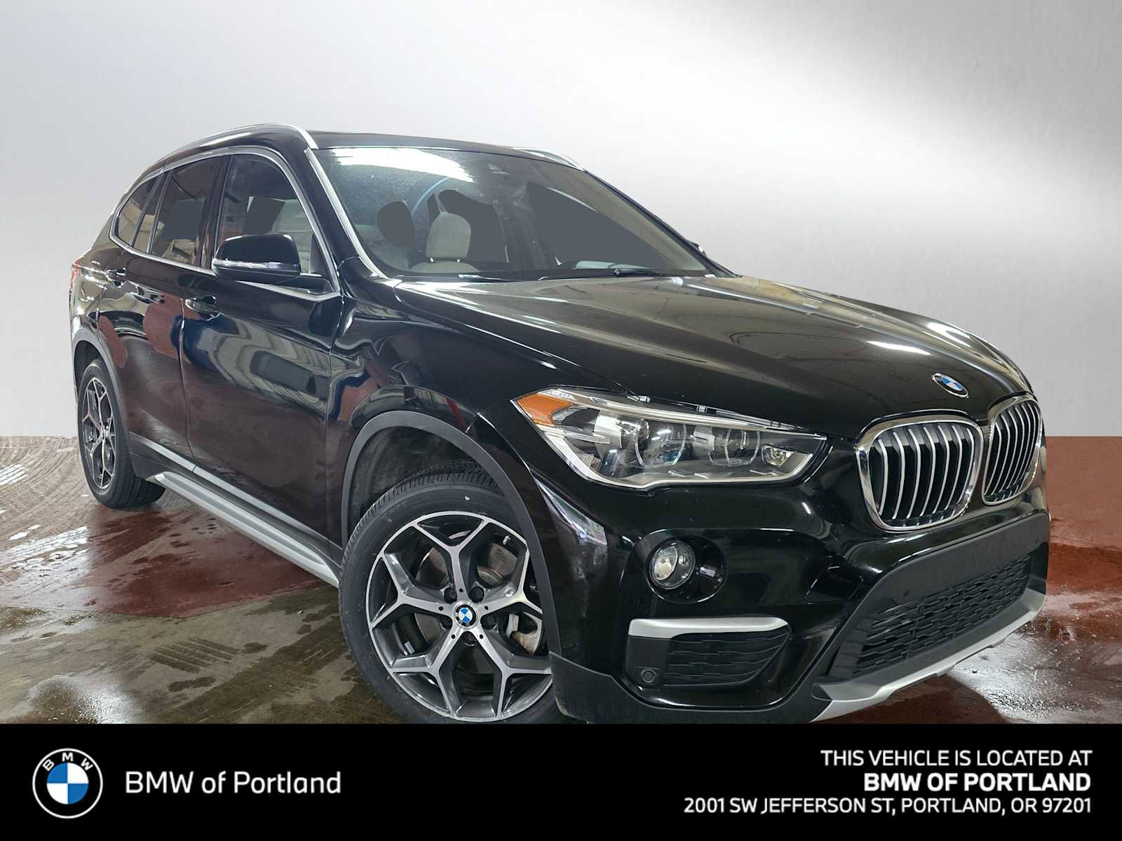 Used 2019 BMW X1 xDrive28i w/ Convenience Package image 1
