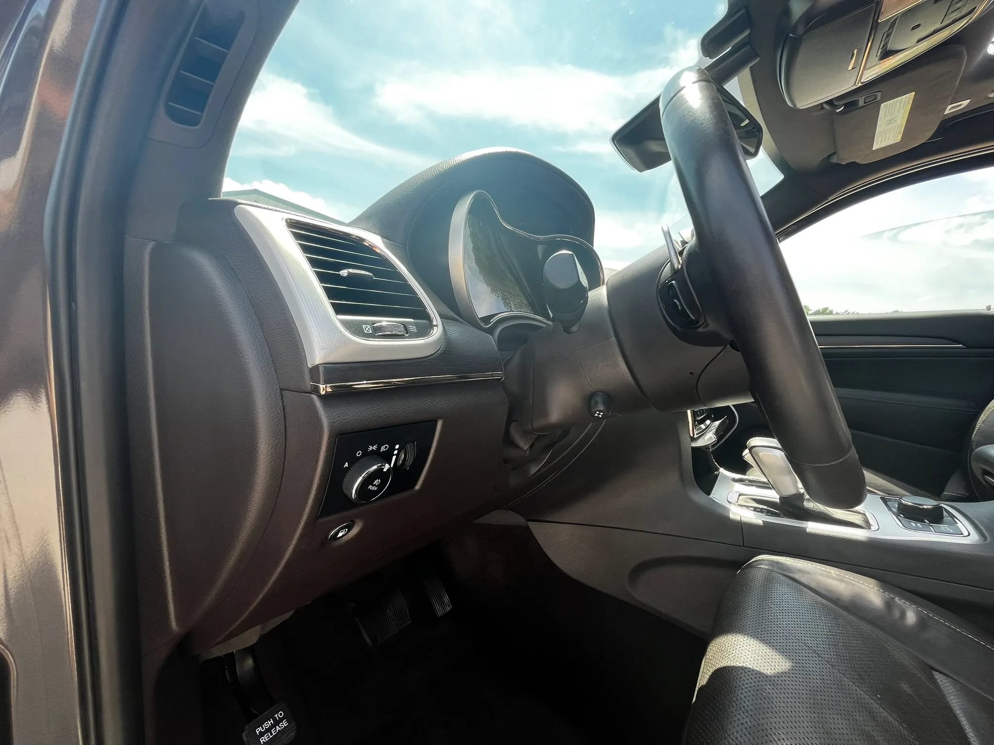 Used 2019 Jeep Grand Cherokee Summit w/ Platinum Series Group AWD/4WD image 17