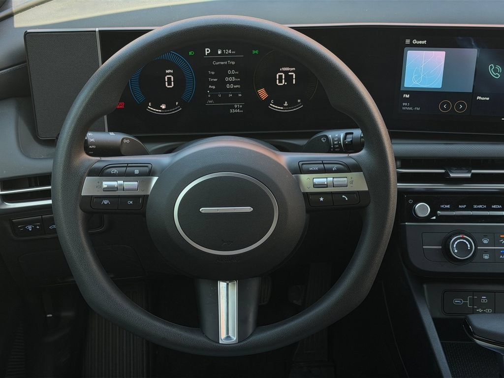 Used 2026 Hyundai Santa Cruz SE FWD image 18