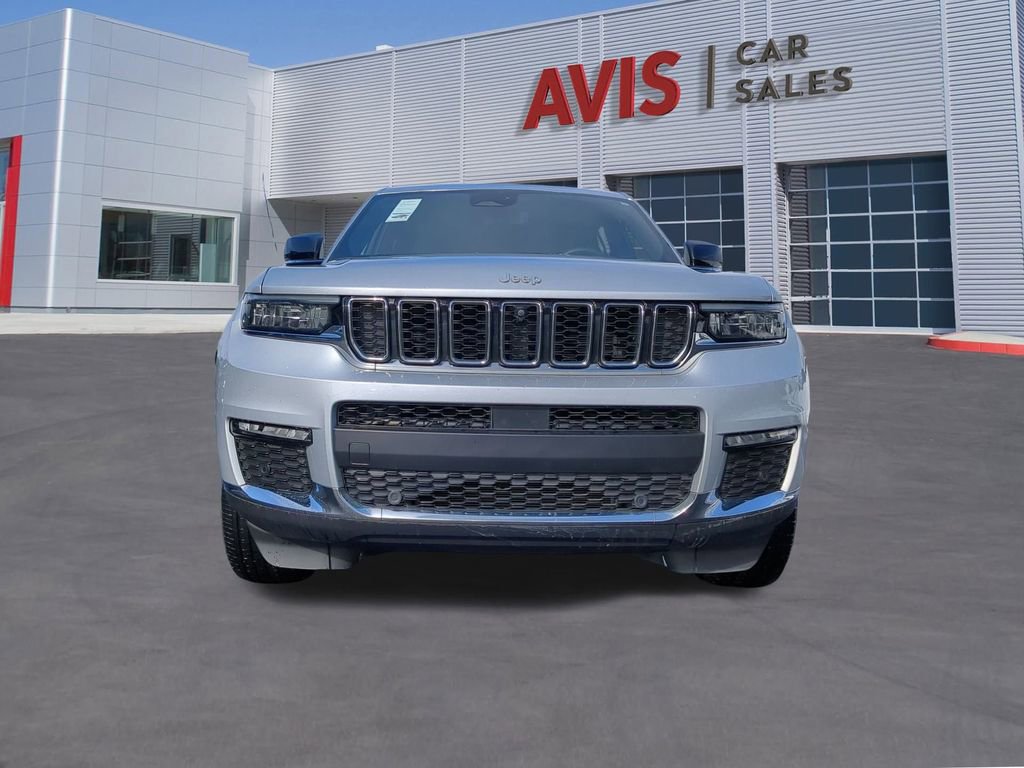 Used 2024 Jeep Grand Cherokee L Limited w/ Luxury Tech Group II image 10