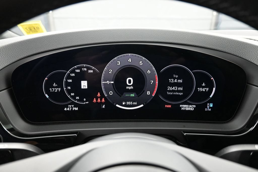 Certified 2025 Porsche Cayenne S AWD/4WD image 19