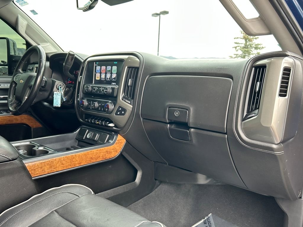 Used 2019 Chevrolet Silverado 2500 High Country w/ Duramax Plus Package image 8