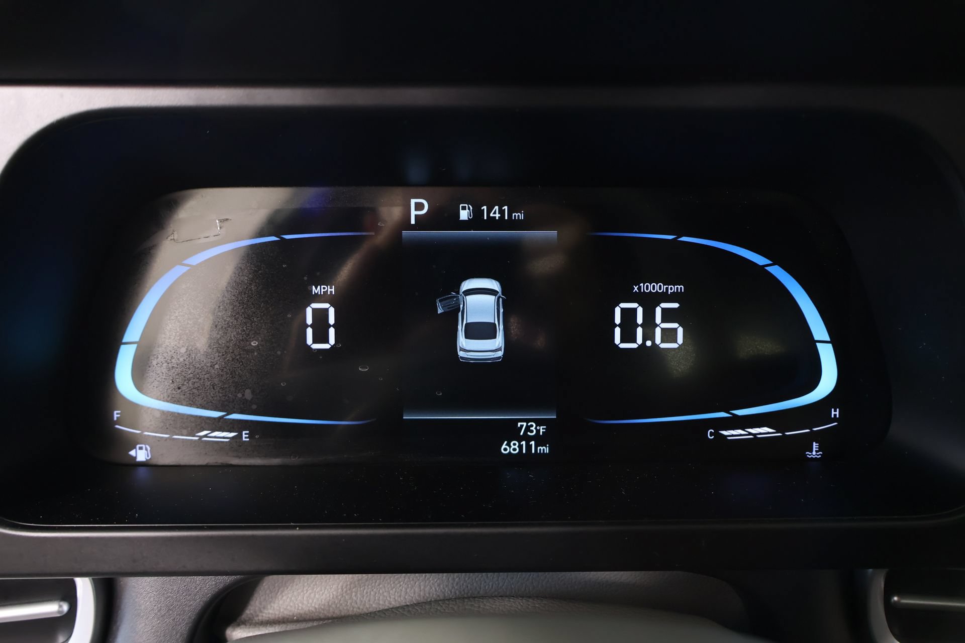 Certified 2025 Hyundai Elantra Sport FWD image 4