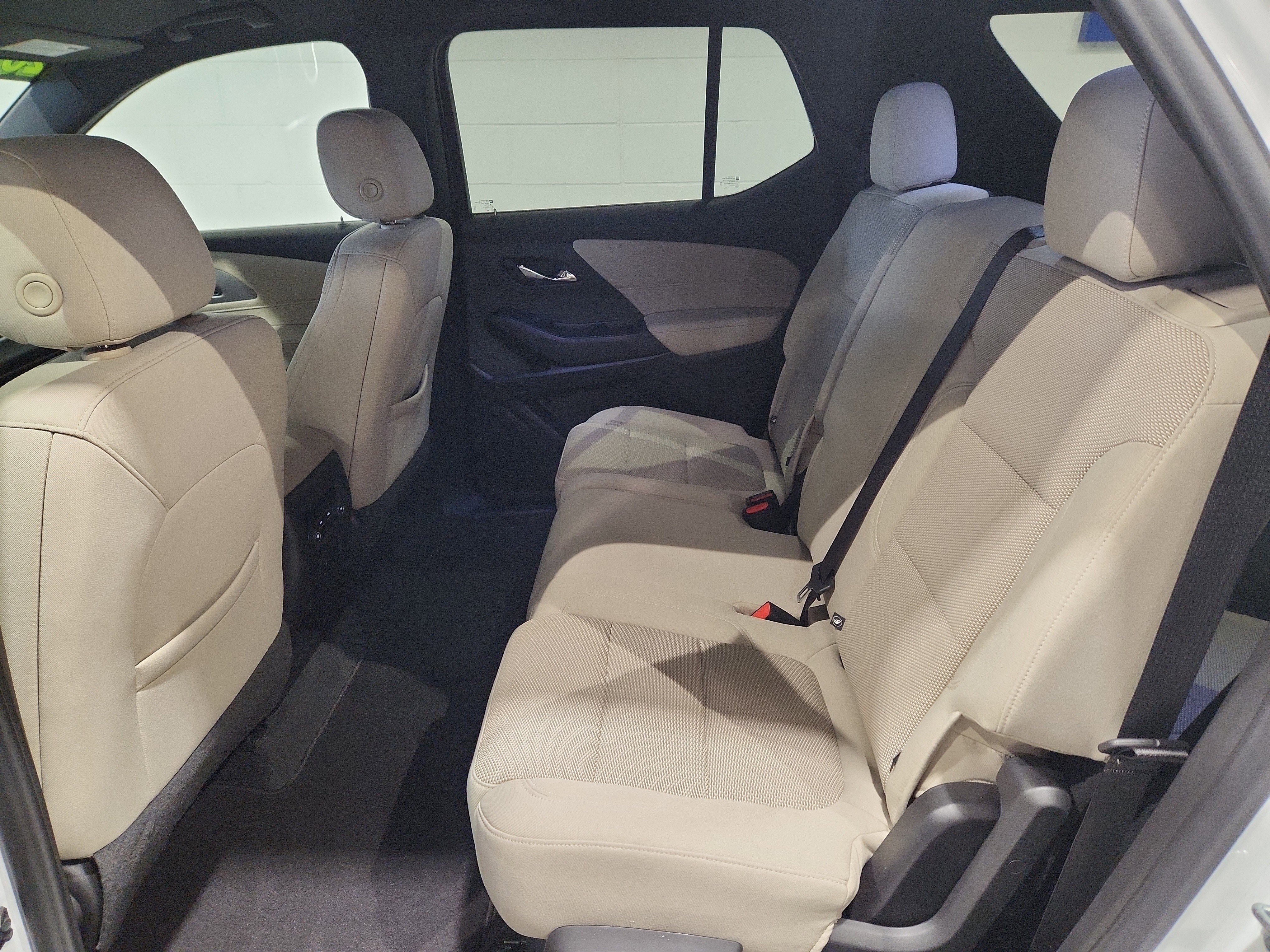 Certified 2023 Chevrolet Traverse LS image 16