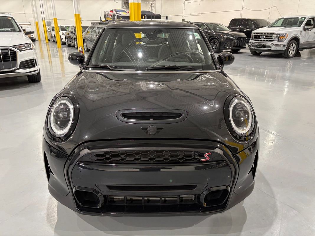 Used 2023 MINI Cooper S image 2