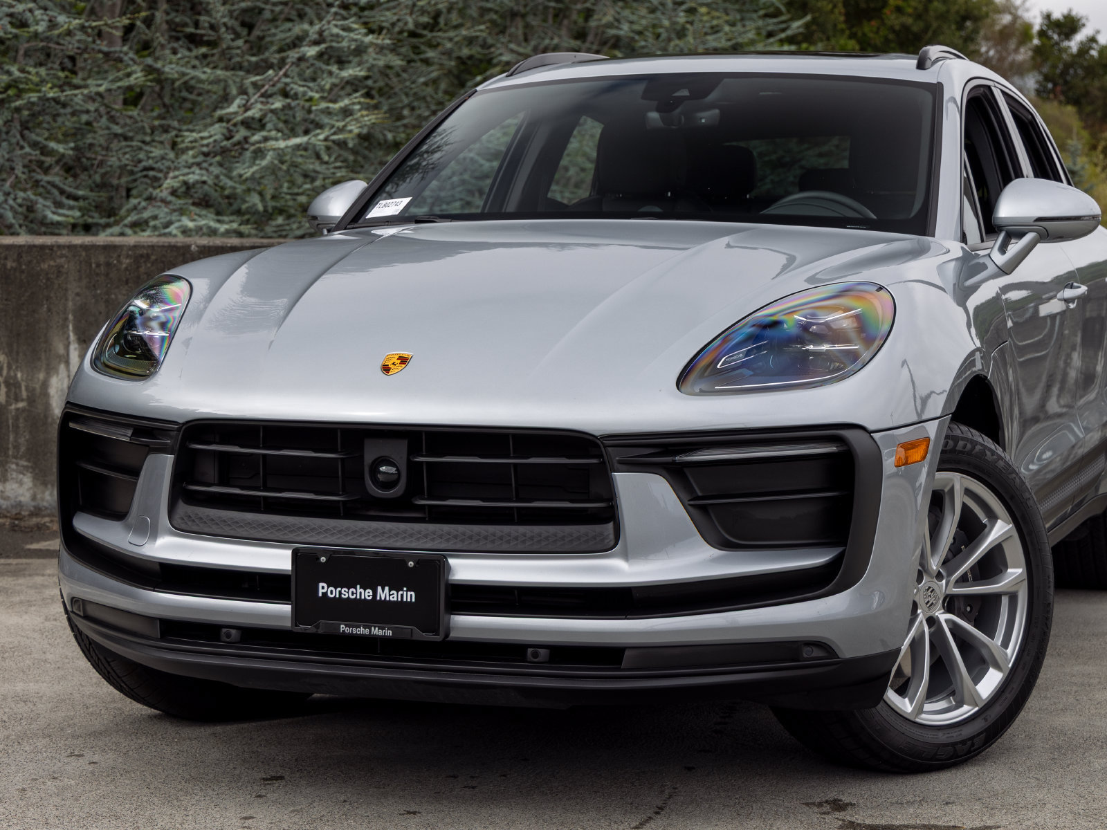 Used 2026 Porsche Macan AWD/4WD image 7
