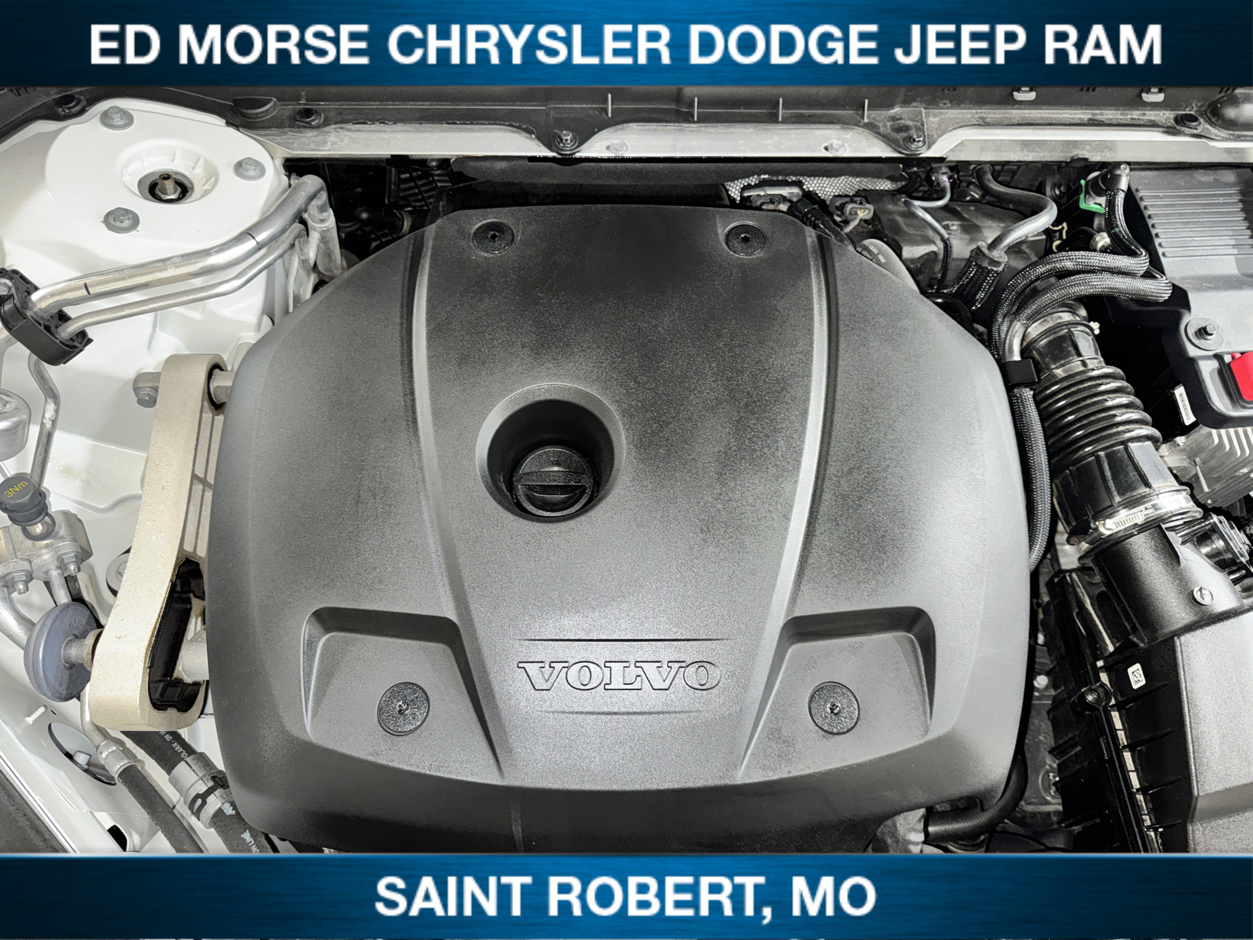 Used 2022 Volvo XC90 T6 Momentum w/ Advanced Package image 14