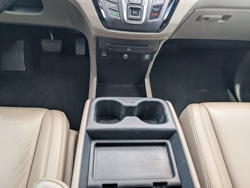 Used 2024 Honda Odyssey Touring image 25