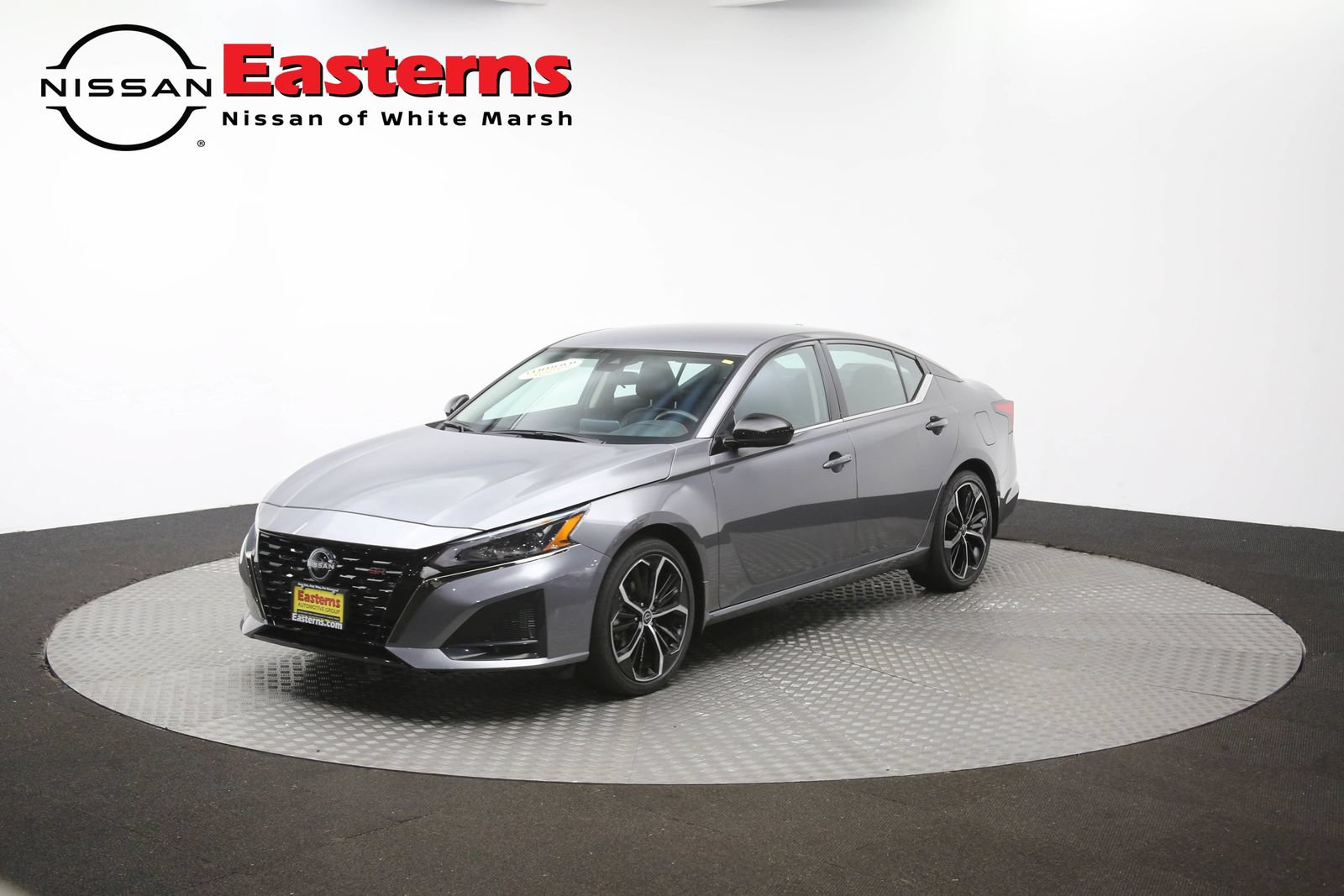 Used 2024 Nissan Altima 2.5 SR FWD image 49