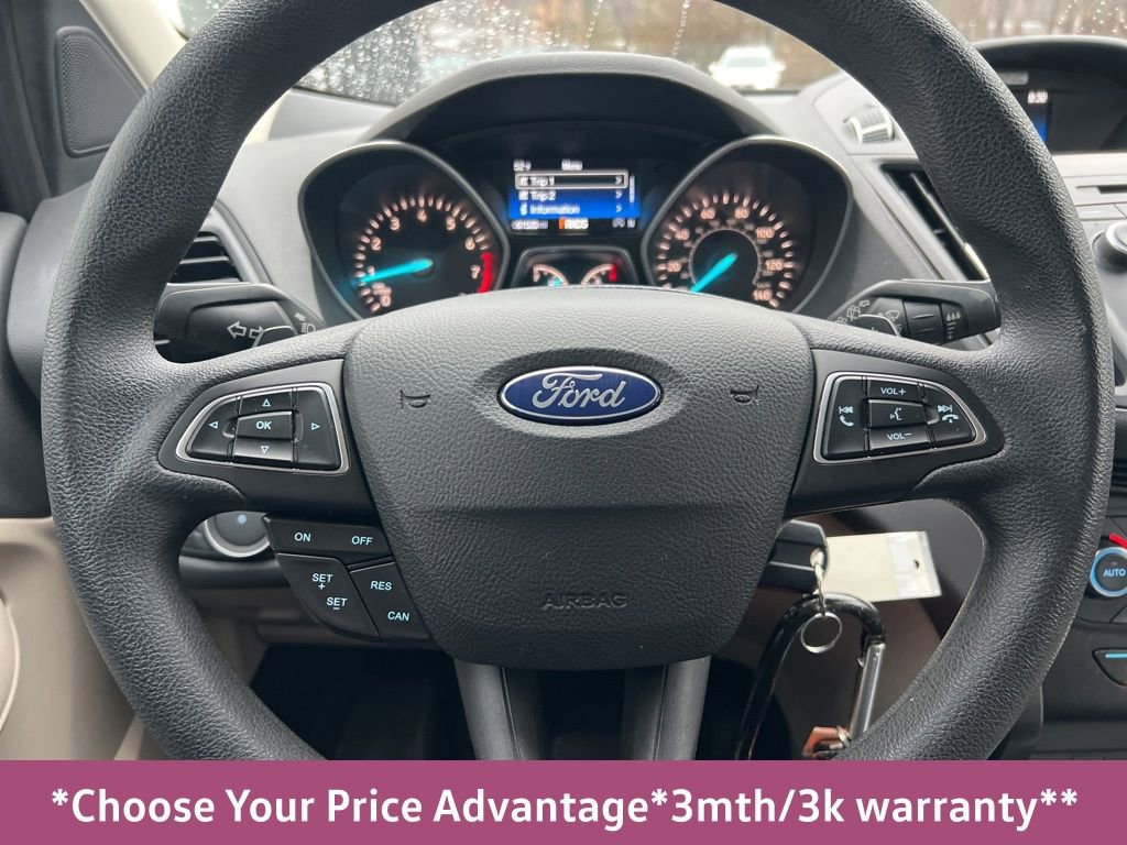 Used 2017 Ford Escape SE image 49