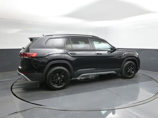 New 2026 Volkswagen Atlas Peak Edition image 6