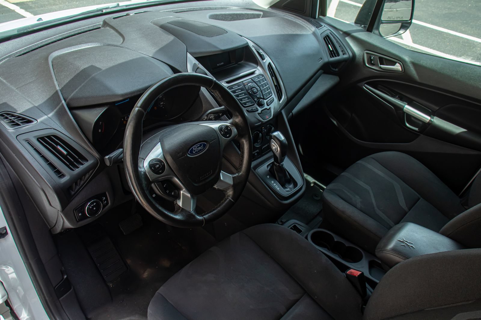 Used 2017 Ford Transit Connect XLT FWD image 15