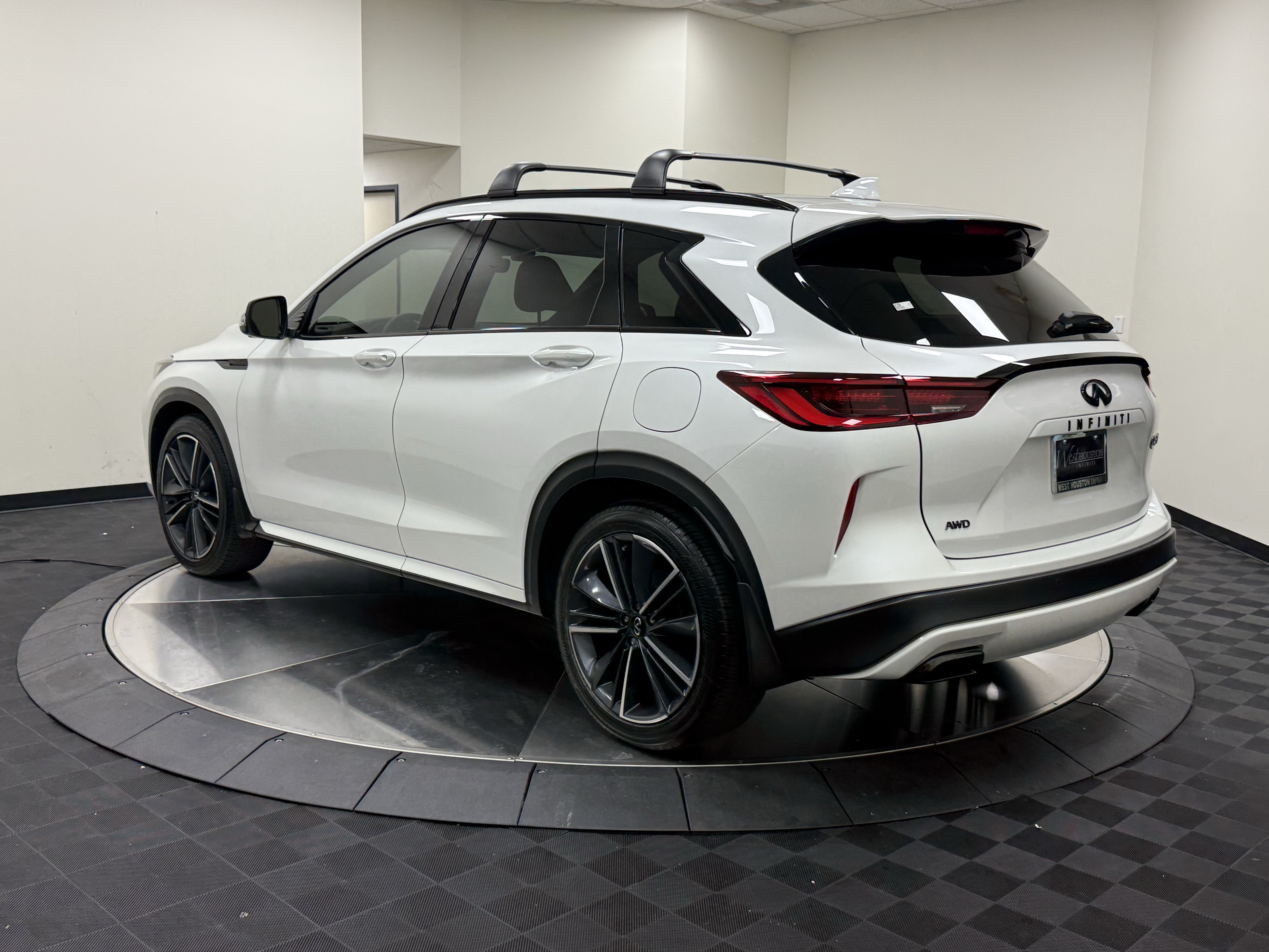 Certified 2025 INFINITI QX50 Sport AWD/4WD image 5