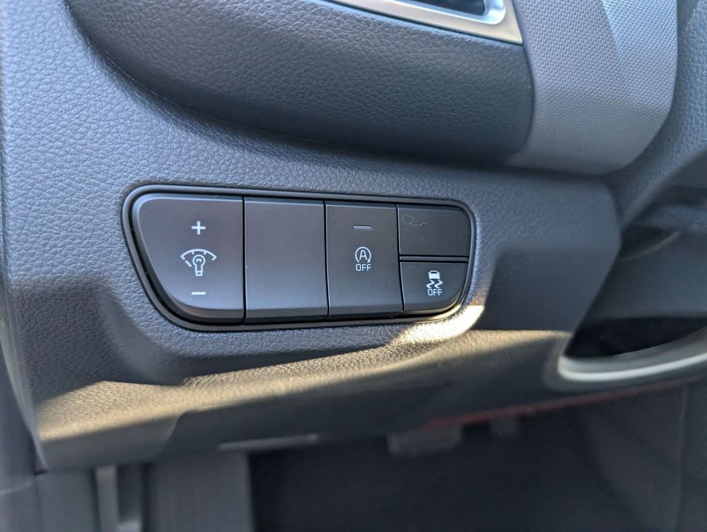 New 2026 Kia Seltos LX image 16