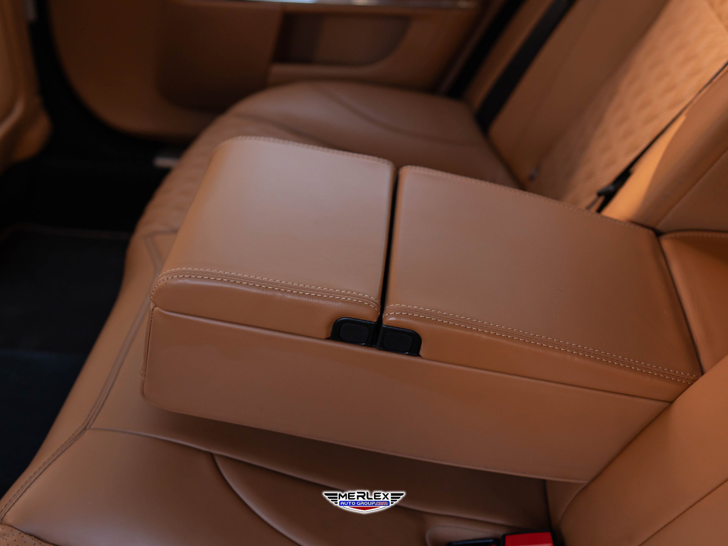 Used 2018 Jaguar XJ L Portfolio image 22