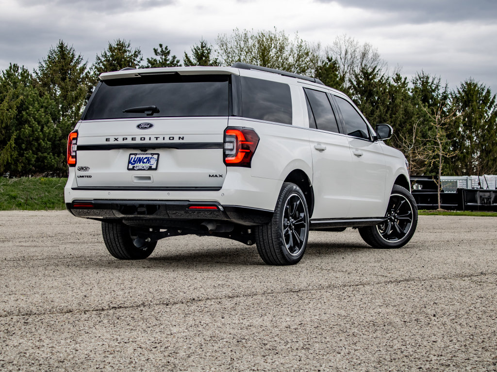 Used 2024 Ford Expedition Max Limited AWD/4WD image 9