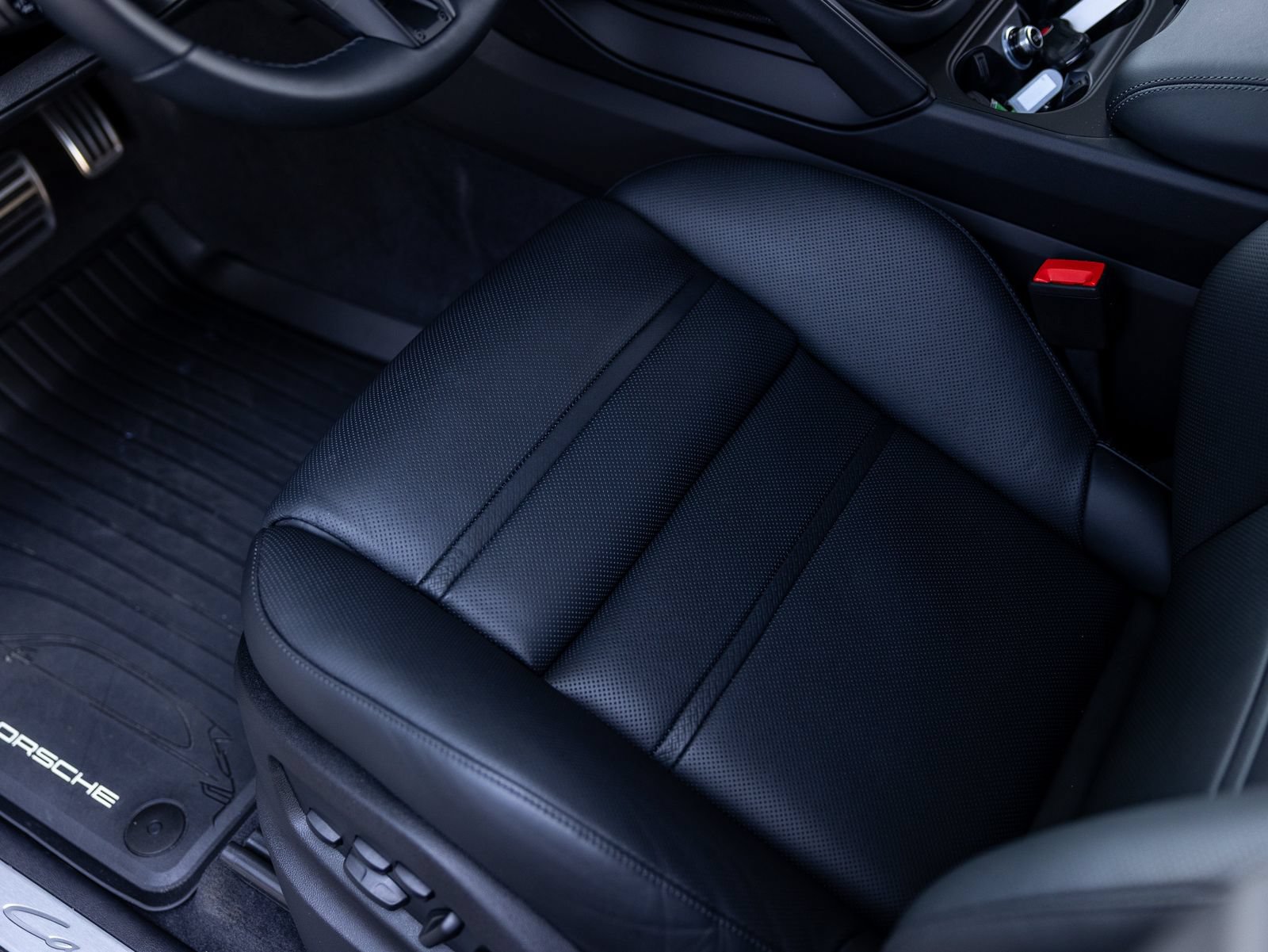 New 2026 Porsche Cayenne S AWD/4WD image 27