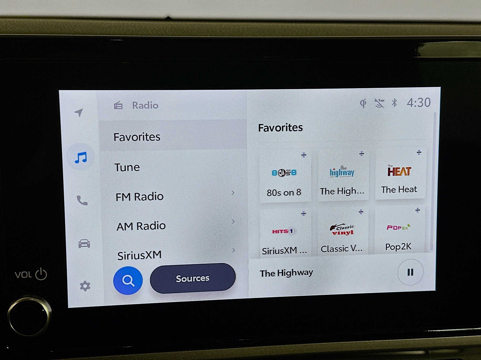 Used 2025 Toyota Camry LE image 21