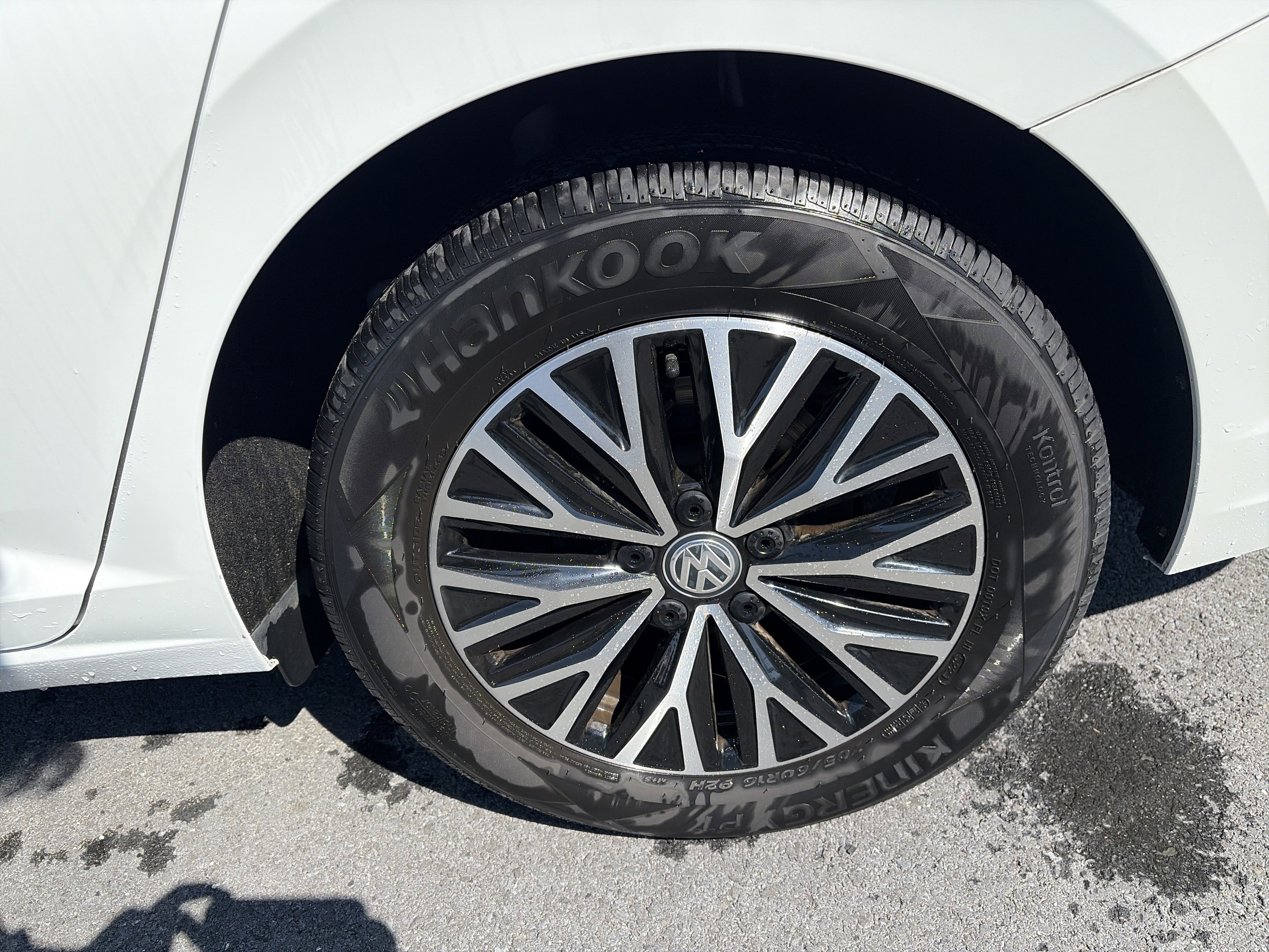 Used 2019 Volkswagen Jetta SE image 11