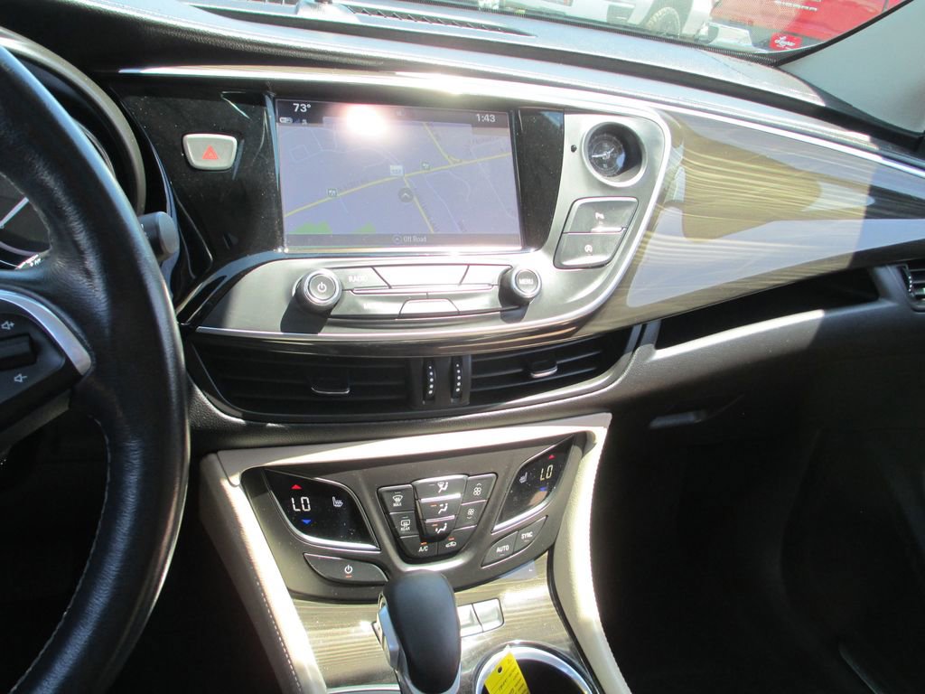 Used 2020 Buick Envision Essence FWD image 29