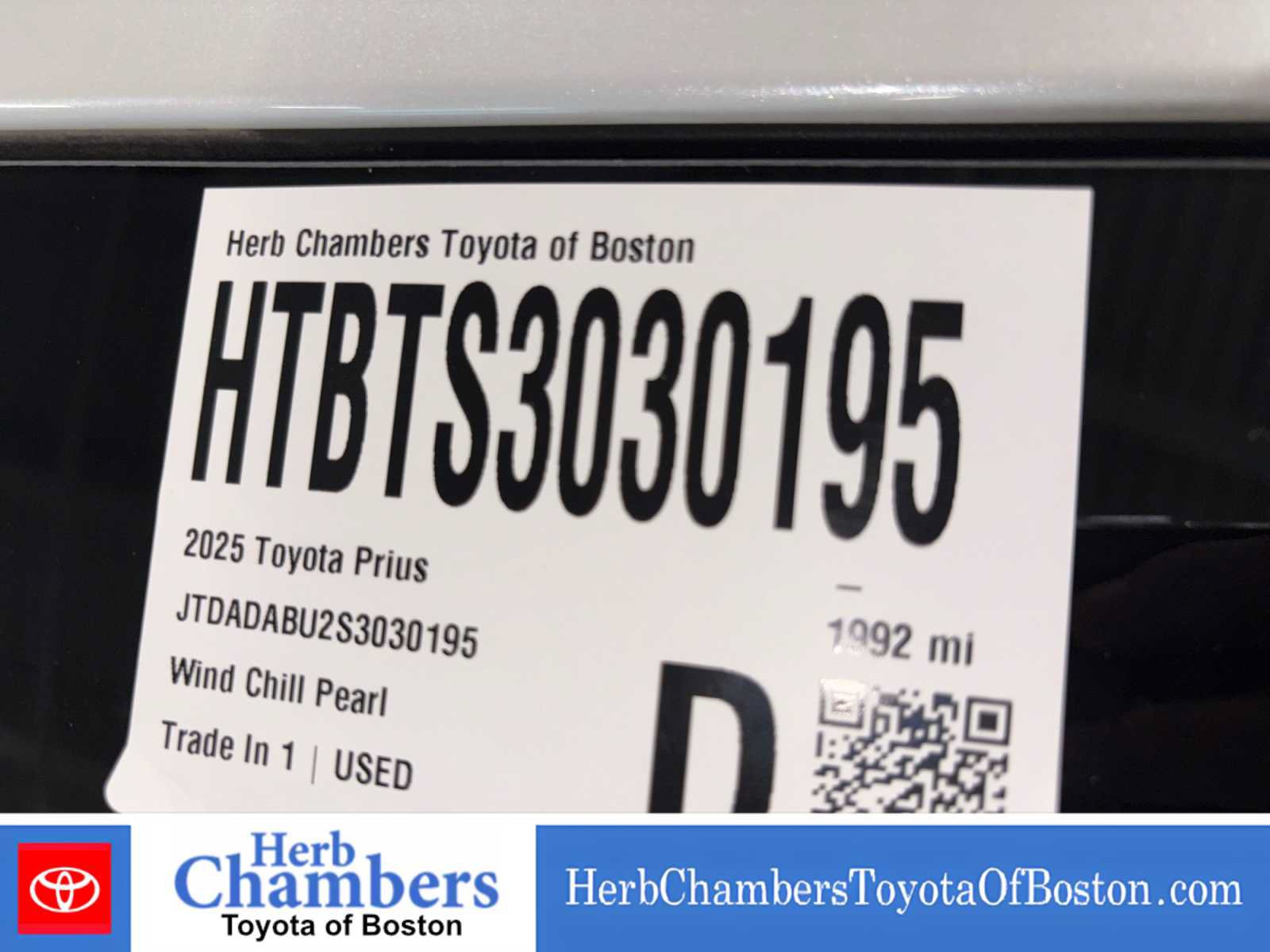 Used 2025 Toyota Prius XLE AWD/4WD image 13