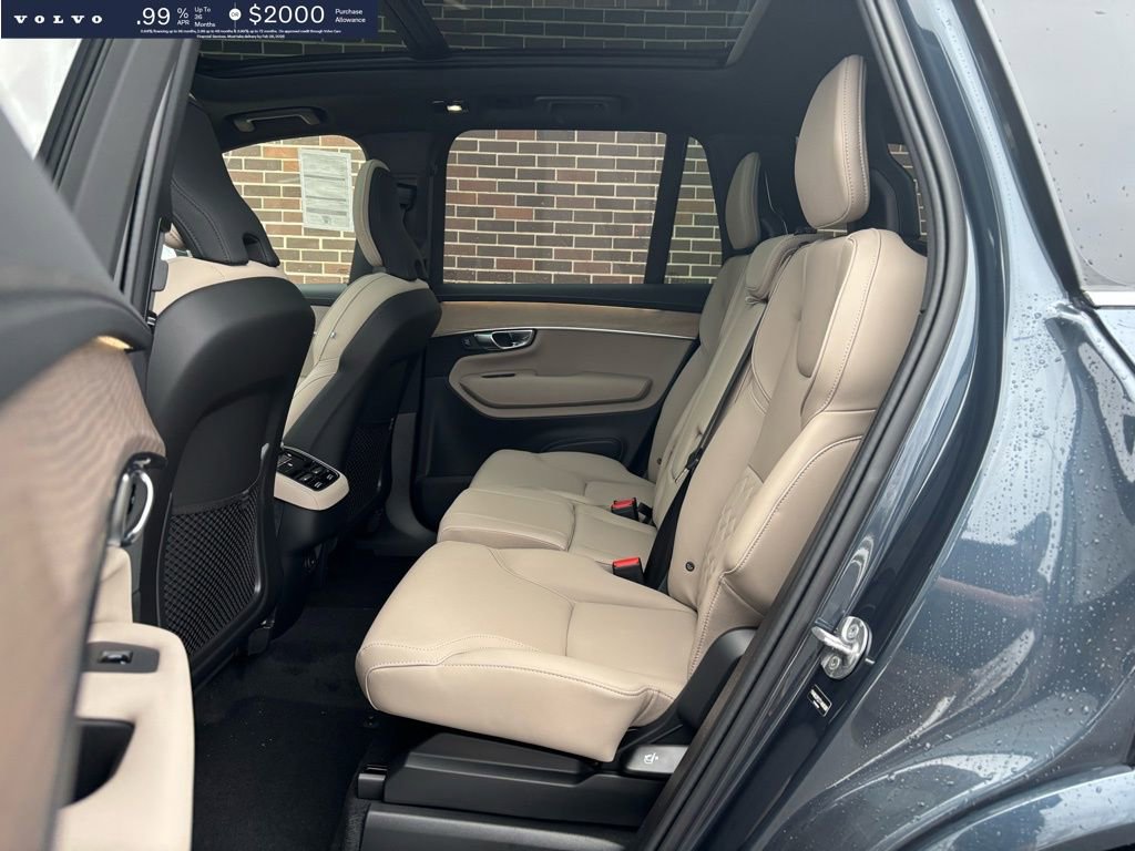 New 2026 Volvo XC90 B6 Plus w/ Protection Package Premier AWD/4WD image 16