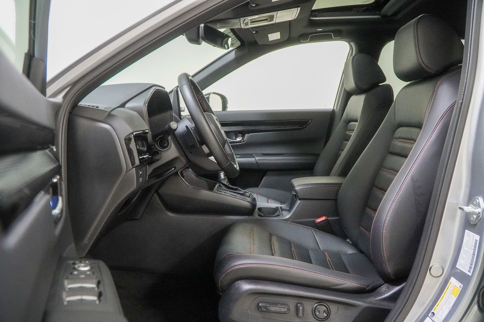 Certified 2025 Honda CR-V Sport Touring image 19