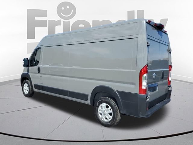 Used 2025 RAM ProMaster 2500 w/ Quick Order Package 22G SLT FWD image 3