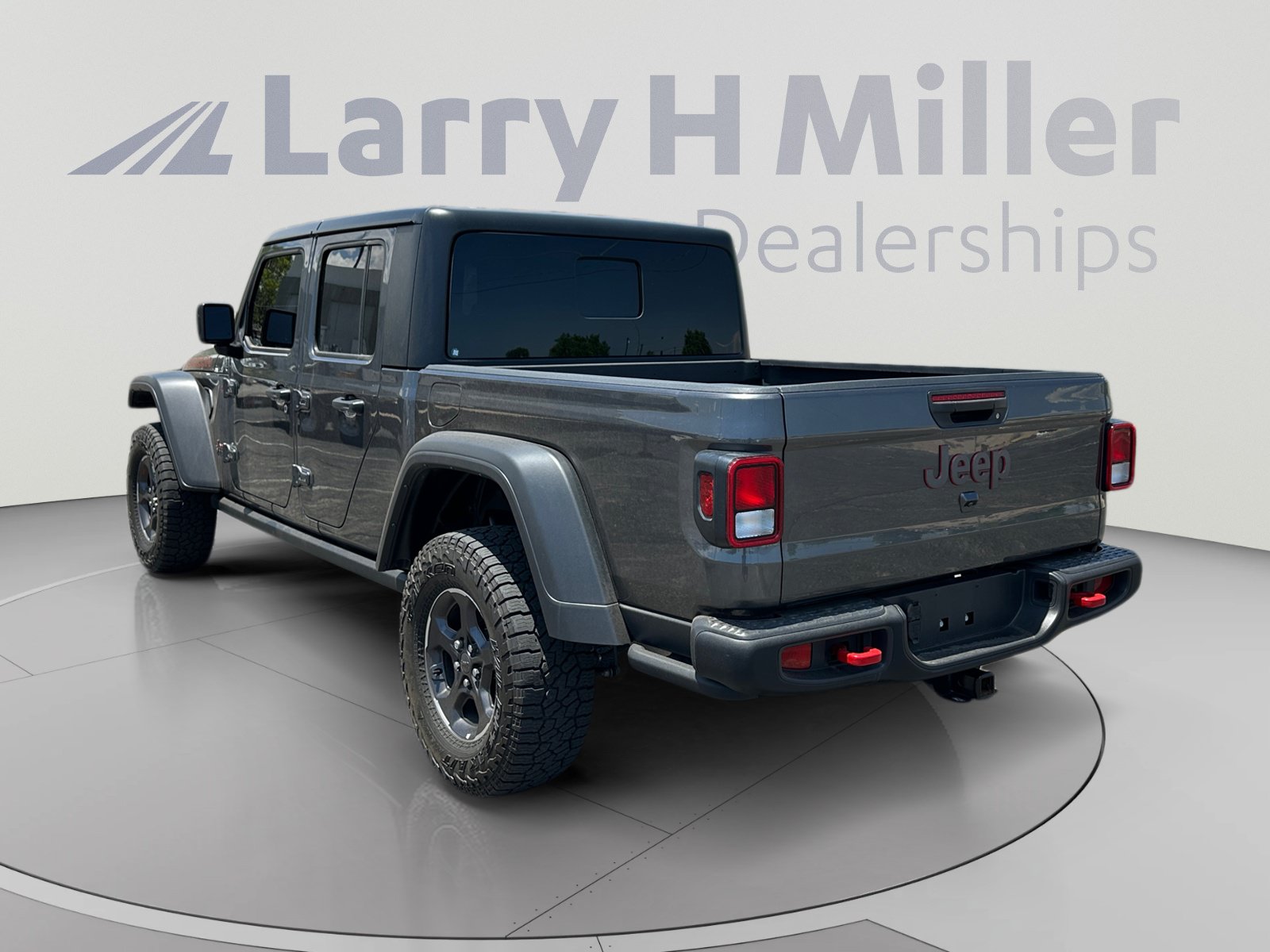 Used 2022 Jeep Gladiator Rubicon w/ Cold Weather Group AWD/4WD image 3