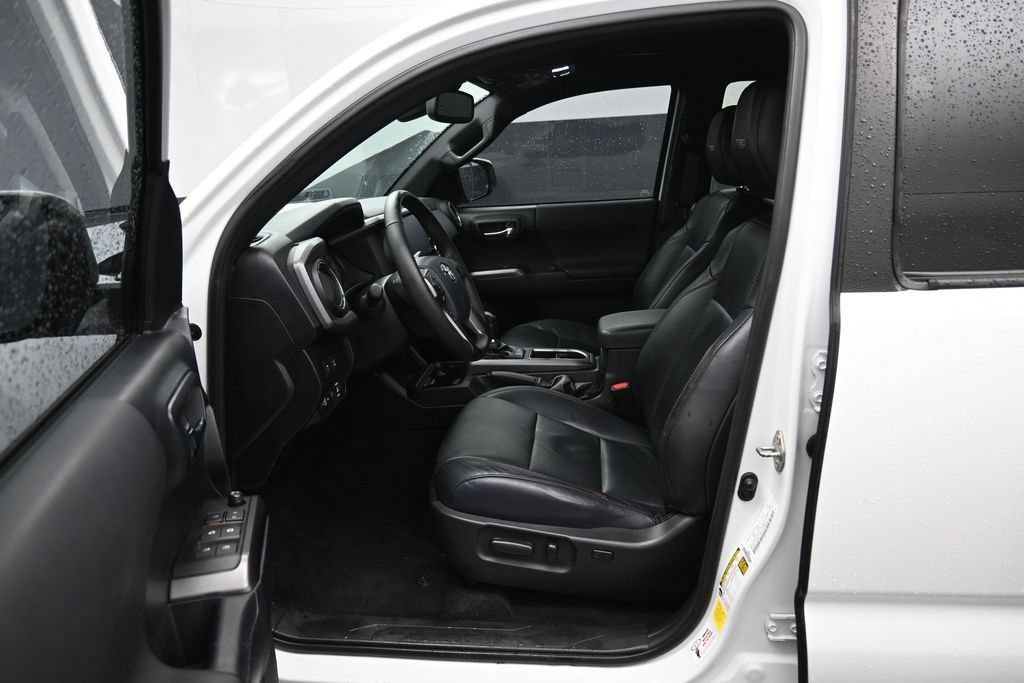 Certified 2020 Toyota Tacoma TRD Pro AWD/4WD image 9