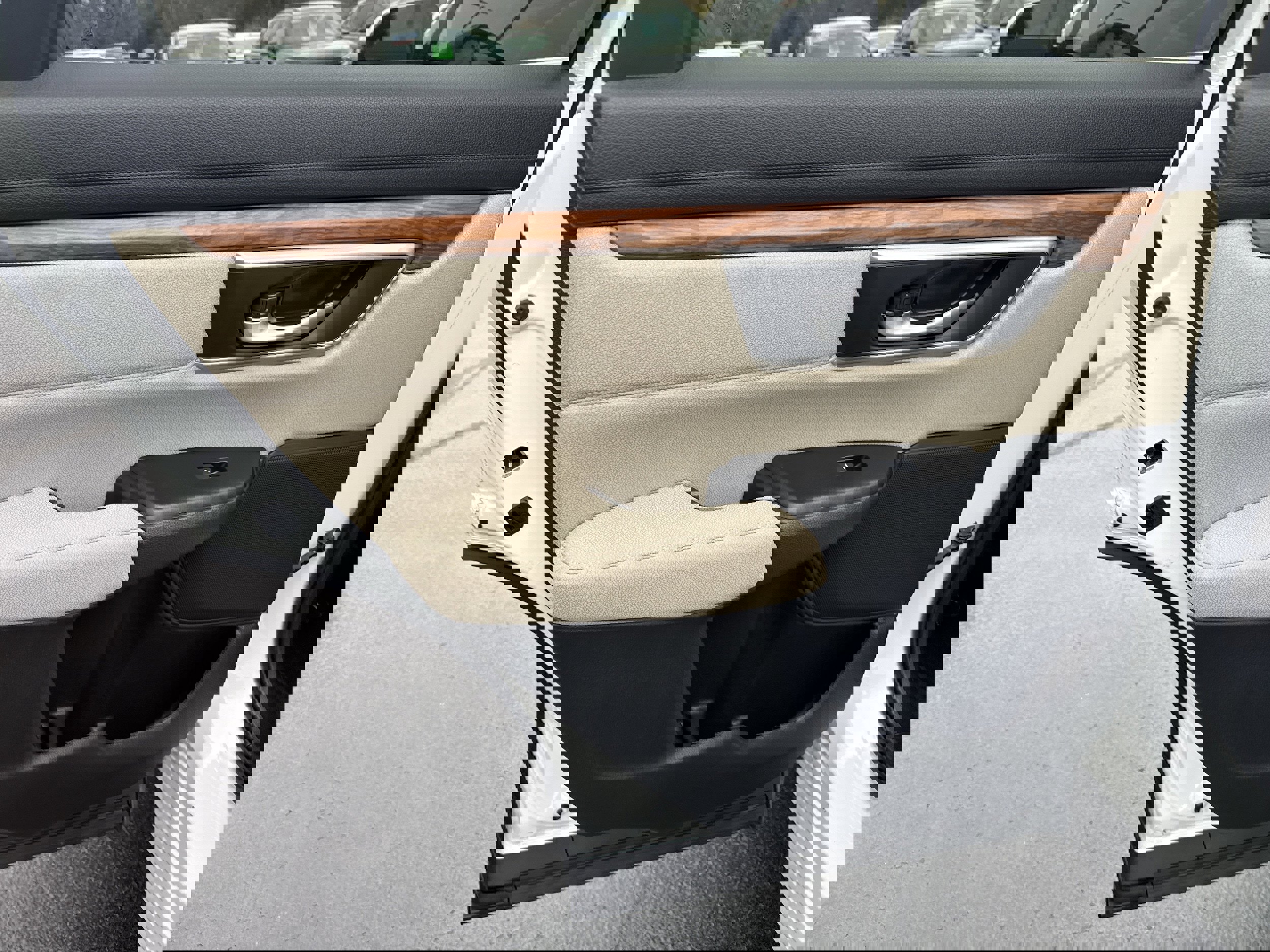 Used 2020 Honda CR-V EX image 10