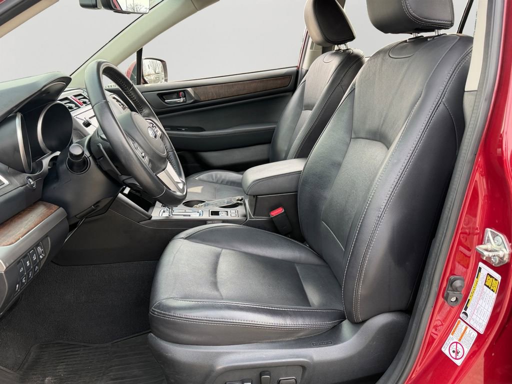 Used 2017 Subaru Outback 3.6R Limited image 15