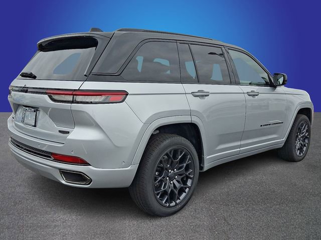 New 2025 Jeep Grand Cherokee Summit w/ Obsidian Package image 3