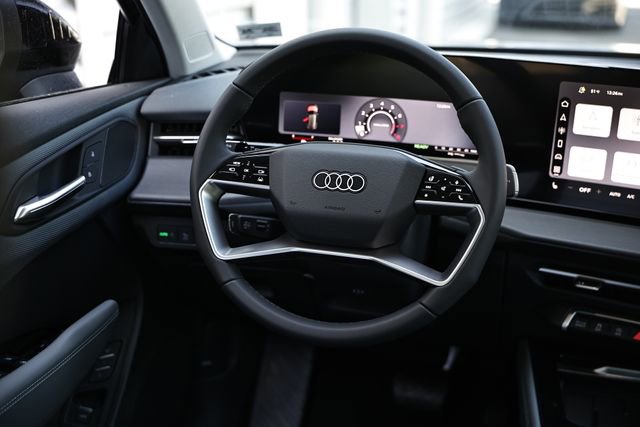 New 2026 Audi Q3 quattro 2.0T AWD/4WD image 28