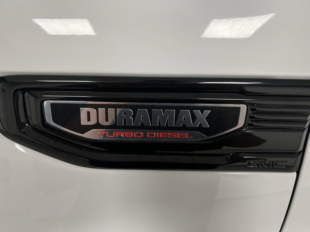 Used 2025 GMC Sierra 1500 Elevation w/ Elevation Premium Package image 17