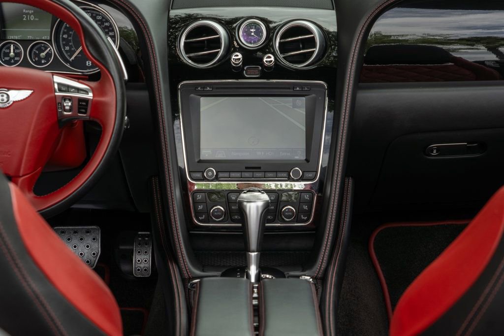 Used 2016 Bentley Continental GT V8 S image 18
