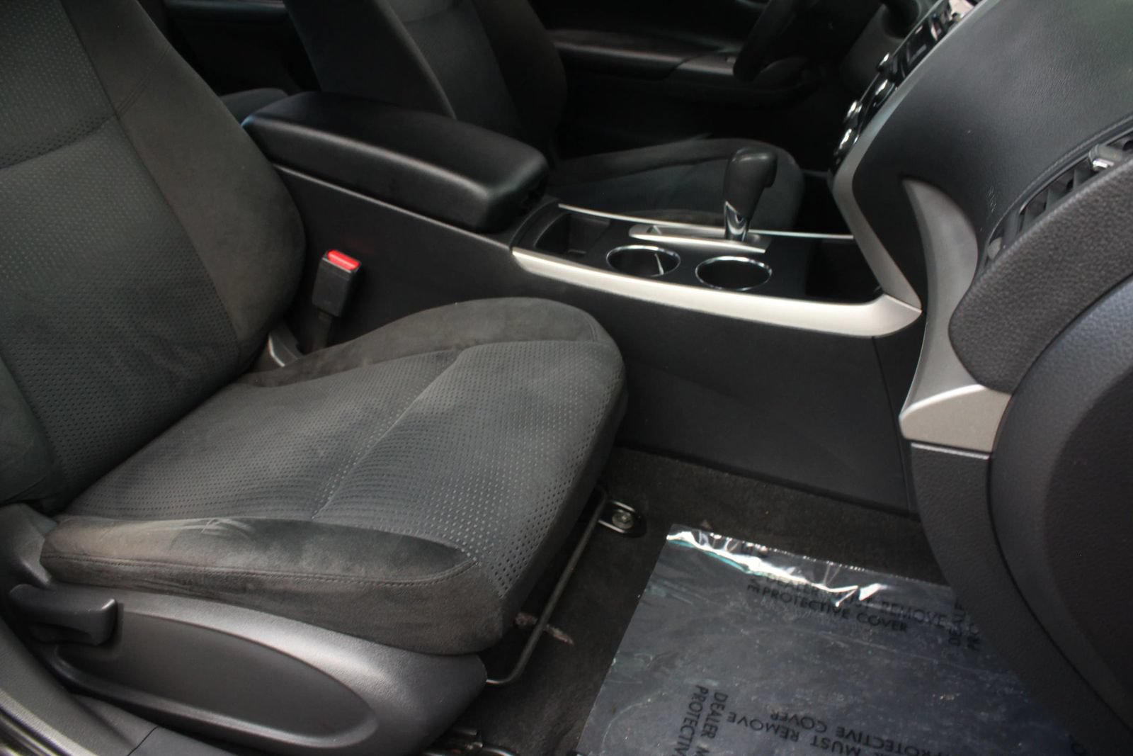Used 2015 Nissan Altima 2.5 S w/ Power Driver Seat Package FWD image 30