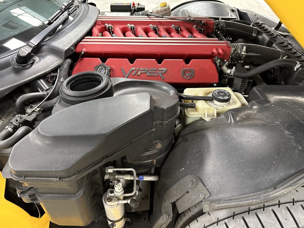 Used 2002 Dodge Viper RT/10 image 39