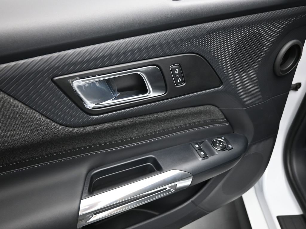 New 2026 Ford Mustang GT image 9