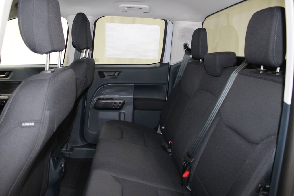 New 2025 Ford Maverick XL w/ Equipment Group 102A image 18