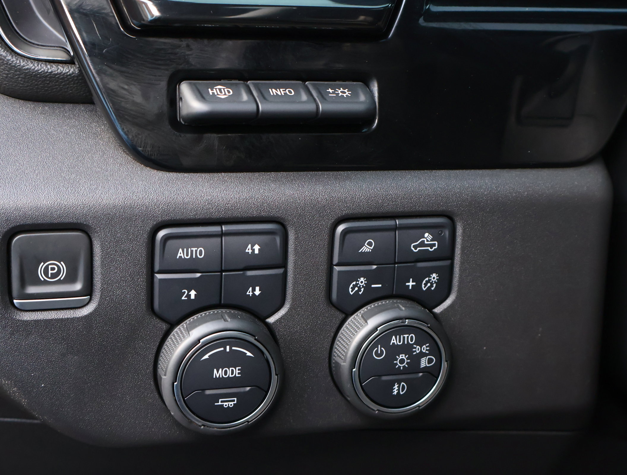 Used 2023 Chevrolet Silverado 1500 ZR2 w/ ZR2 Bison Edition AWD/4WD image 15