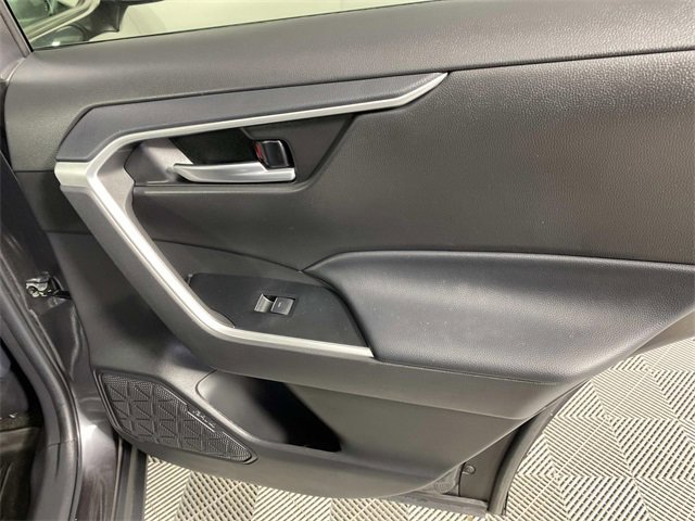 Used 2023 Toyota RAV4 XLE image 27