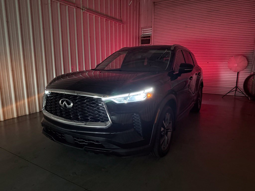 Certified 2024 INFINITI QX60 Luxe w/ Cargo Package AWD/4WD image 8