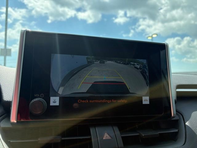 Used 2023 Toyota RAV4 LE image 5