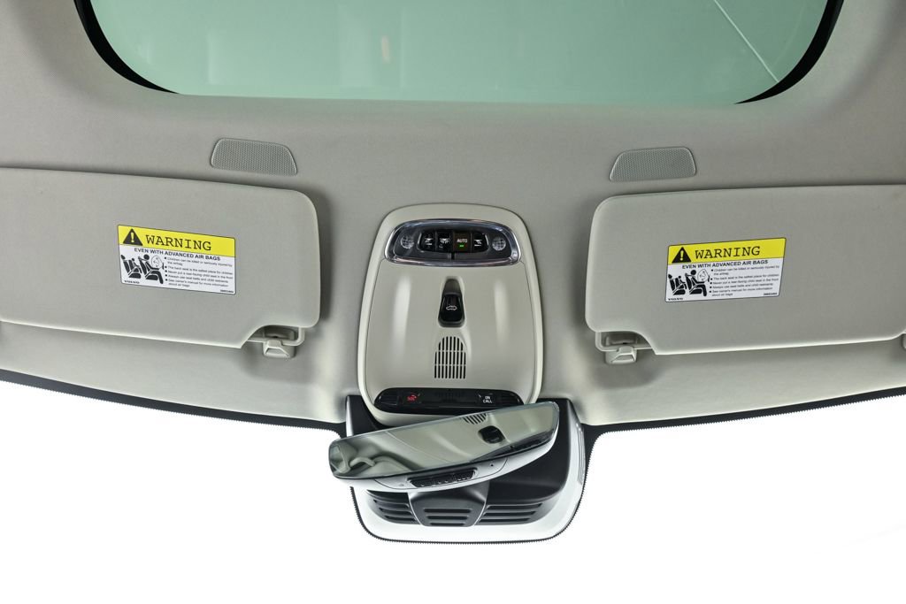 Certified 2022 Volvo XC90 T6 Momentum w/ Protection Package Premier AWD/4WD image 19