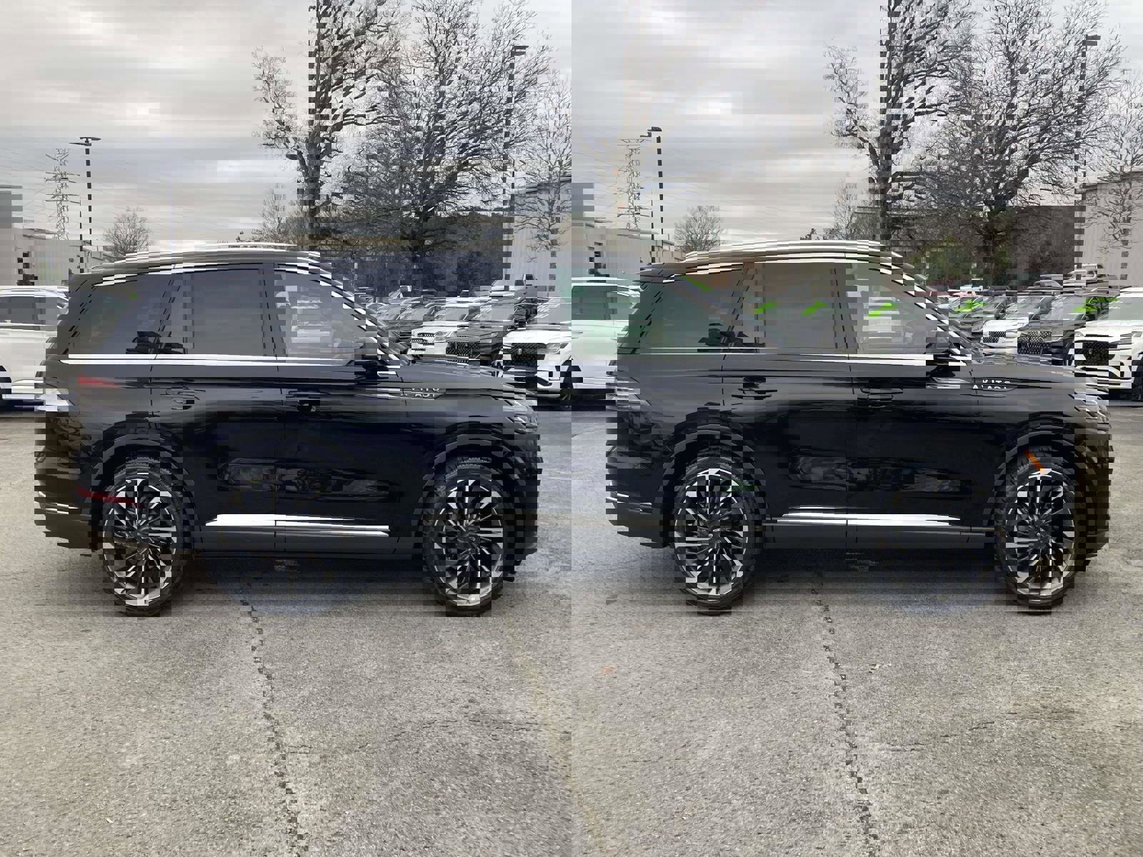 New 2026 Lincoln Aviator Reserve image 2