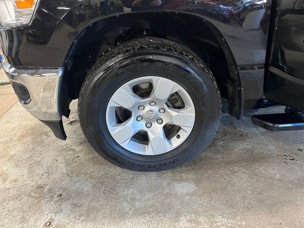 Used 2023 RAM 1500 Tradesman w/ SXT Appearance Group AWD/4WD image 29