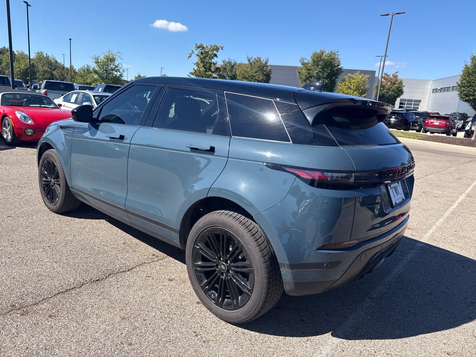 Used 2026 Land Rover Range Rover Evoque S AWD/4WD image 7